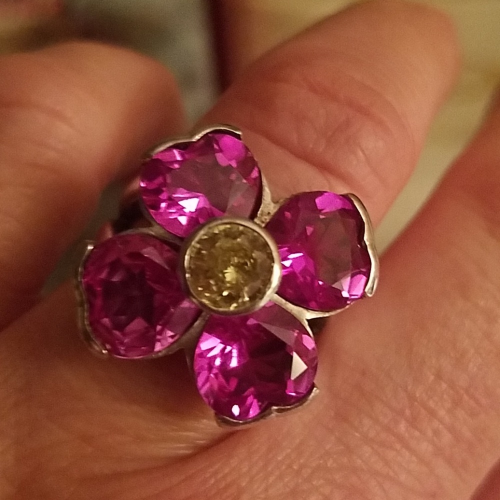 Pink flower ring